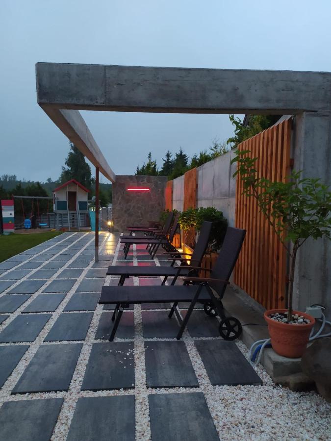 Bosman Pokoje Goscinne Mielenko Exterior foto