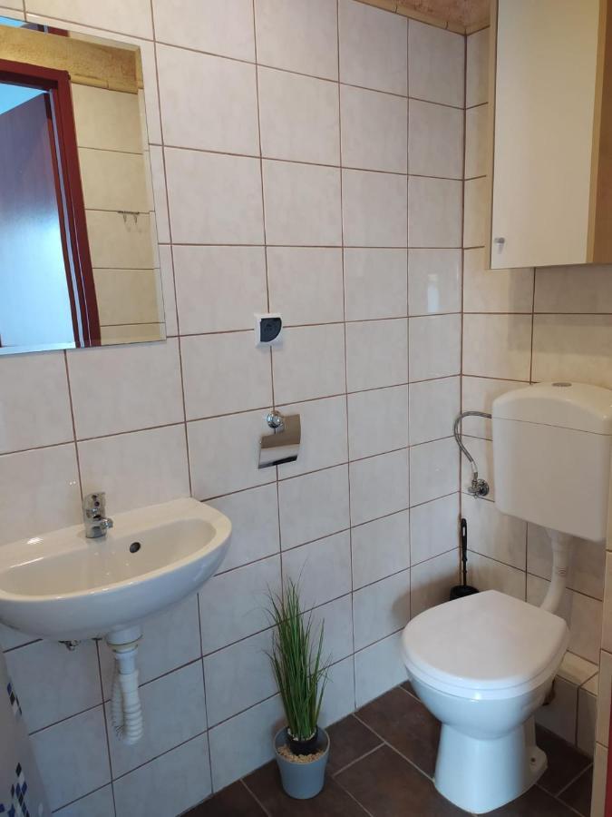 Bosman Pokoje Goscinne Mielenko Exterior foto